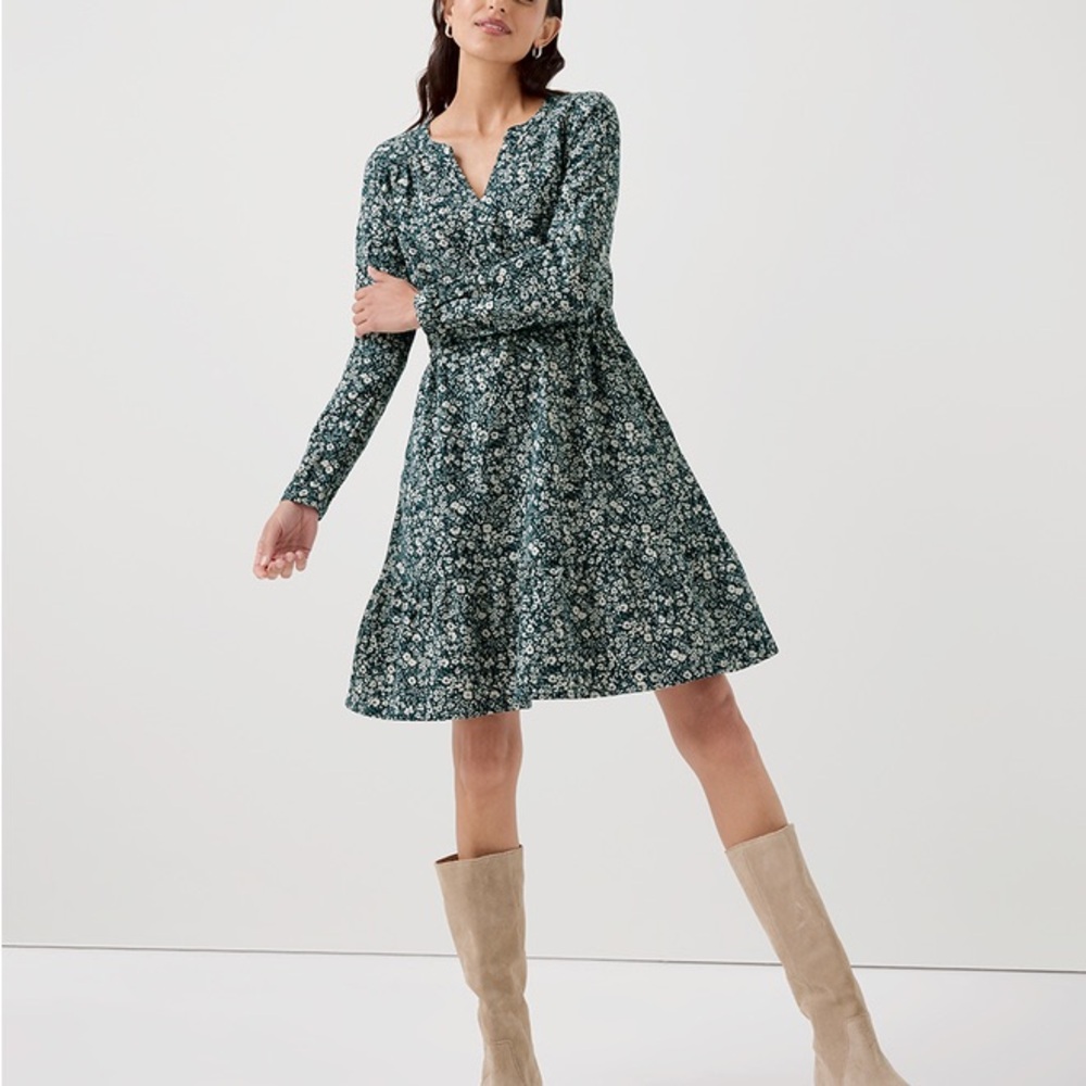 Women's Celestial Prairie Floral Cafe Crepe Tiered Dress  size Large